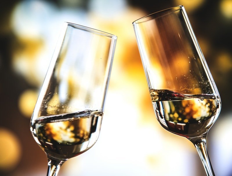 Álcool e medicamento: uma mistura que requer cuidados nas festas de fim de ano
