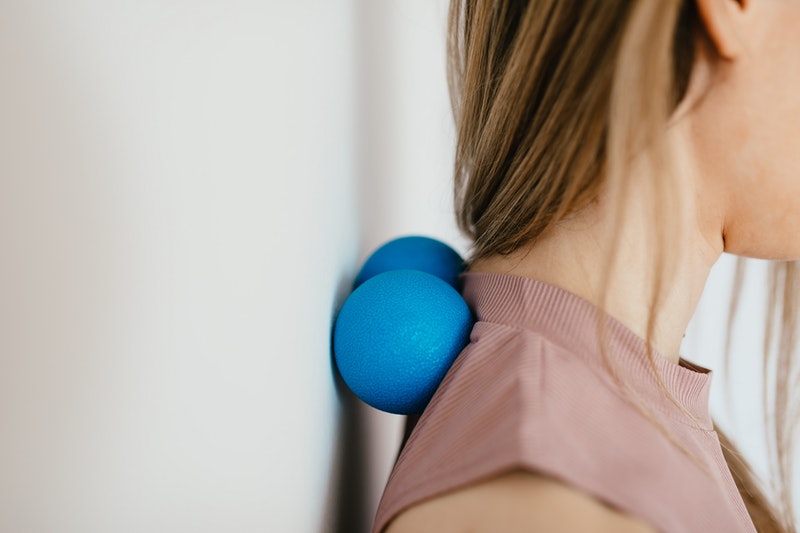Dor no ombro em atividades cotidianas pode ser sinal da síndrome do impacto do ombro