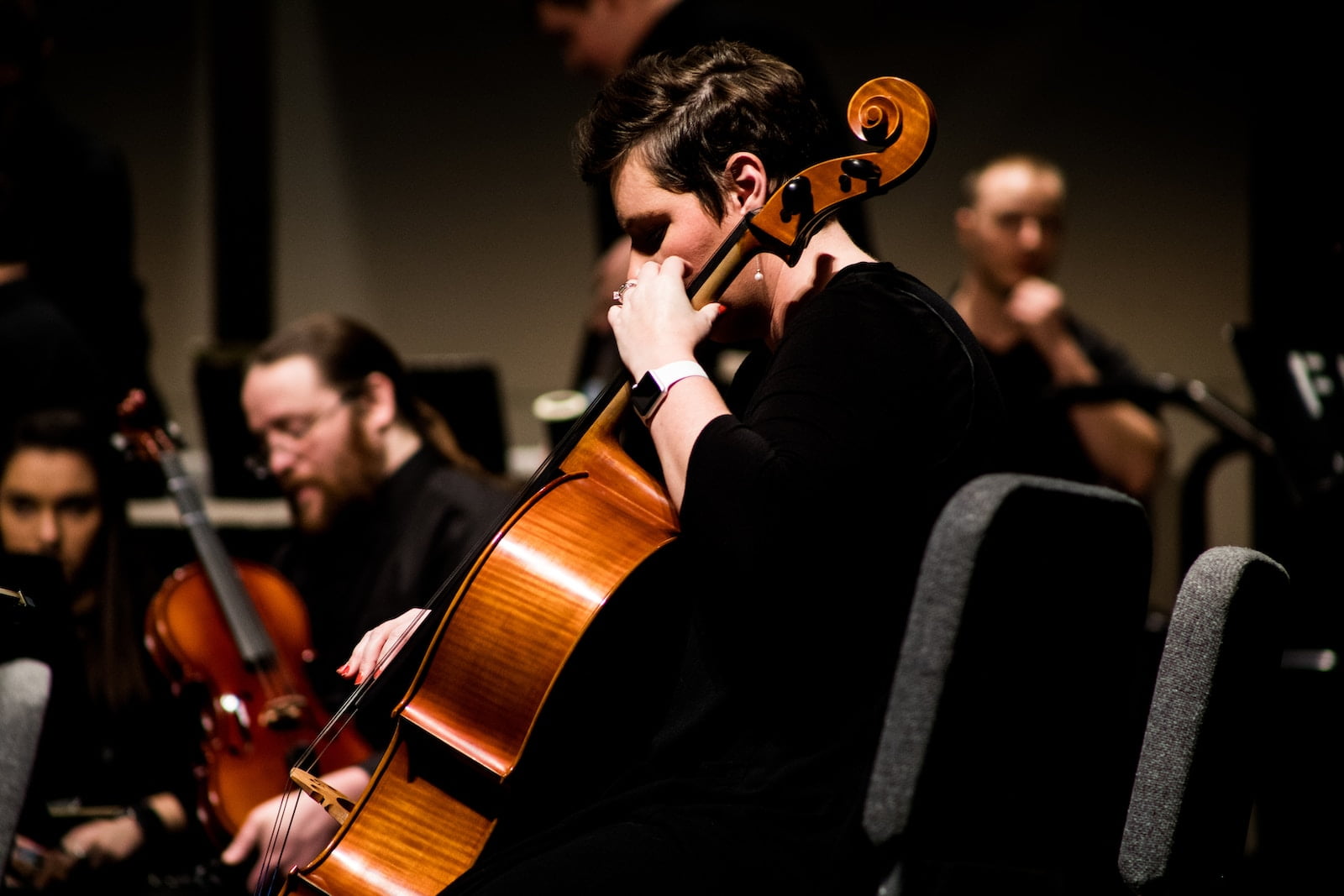 Ouvir música clássica ativa genes associados à atividade cerebral